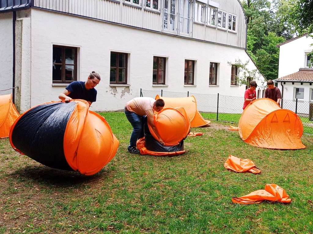 wir üben Zeltabbau